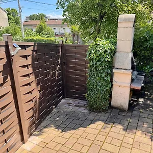 https://apartment-laurel-rijeka.primorje-gorskikotar.com